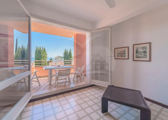 Quadrilocale - Goelba Lejlighed