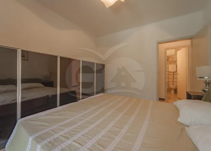 Lägenhet Quadrilocale - Goelba *